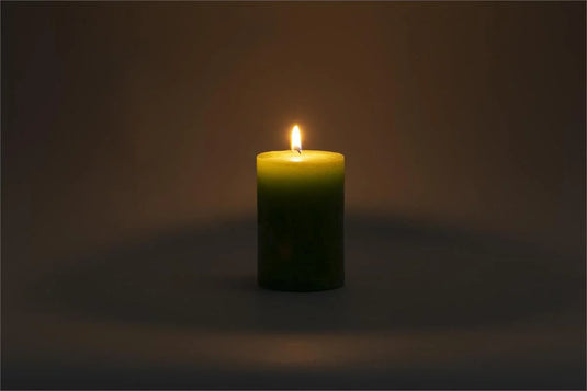 KG Enlighten 4" Scented Pillar Thai Lemongrass (Az)