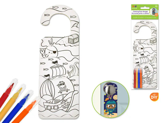 Krafty Kids Kit: 3.5x10.25" DIY Door Hanger w/4 Markers B) Pirate