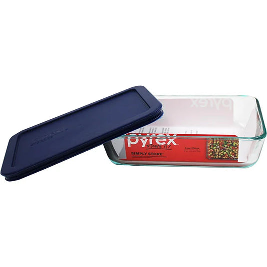 Pyrex Rectangular Dish w/Plastic Cover