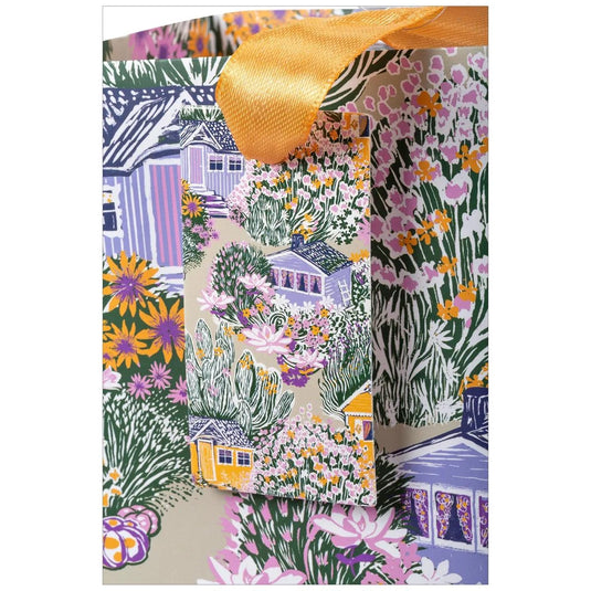 Paper T., Med Gift Bag, Cottages, Matte 157GSM, Tag +j-hook